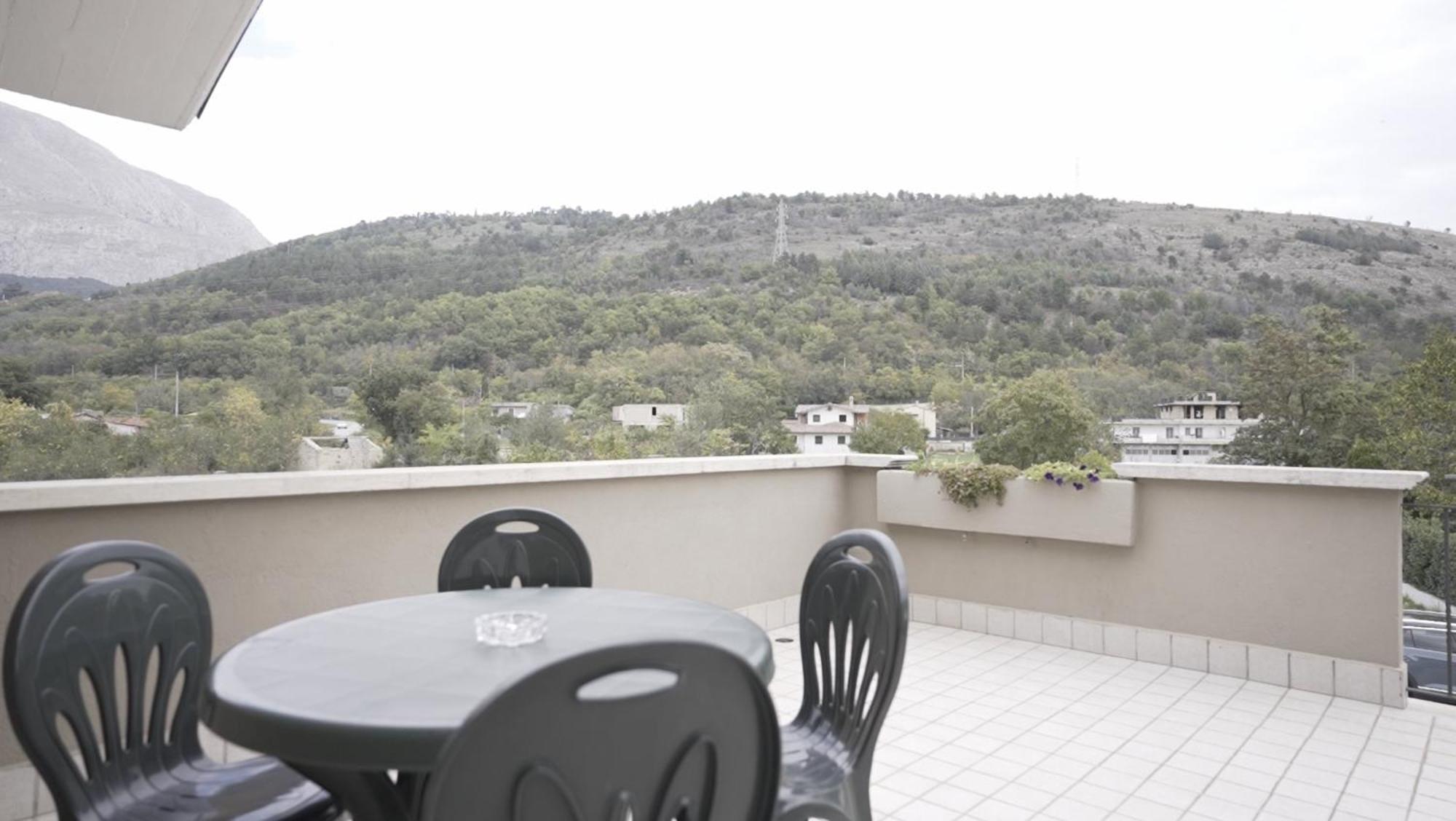 Arco Dei Sogni Bed&Breakfast Celano Esterno foto